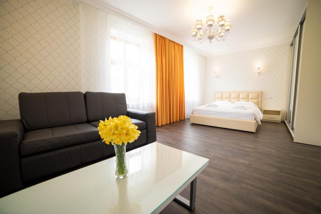 Asao-Apartments Walking Center Zone Lviv Ngoại thất bức ảnh