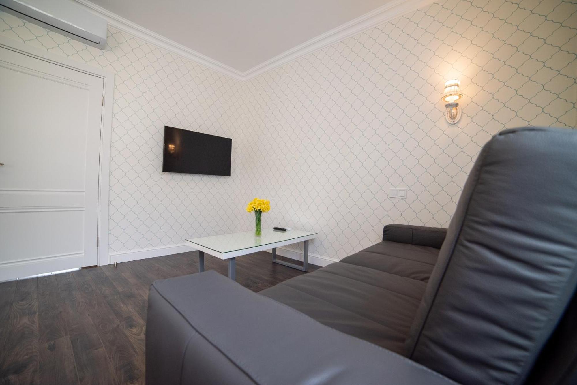 Asao-Apartments Walking Center Zone Lviv Phòng bức ảnh