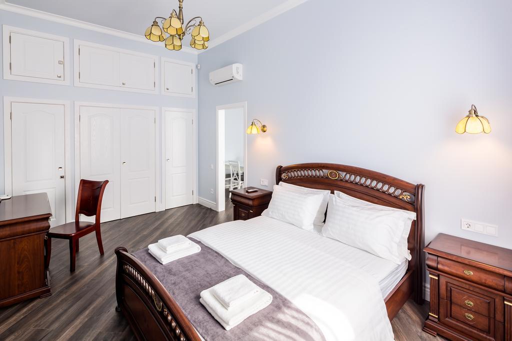Asao-Apartments Walking Center Zone Lviv Ngoại thất bức ảnh