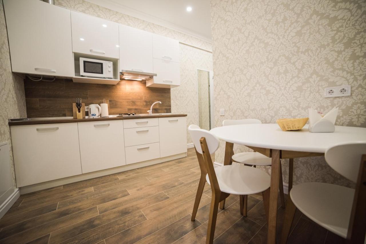 Asao-Apartments Walking Center Zone Lviv Ngoại thất bức ảnh
